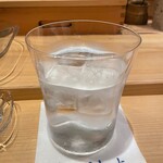 鮨処 池上 - 芋焼酎 八幡 水割り 800円