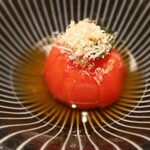 酒と料理　戸塚駅横研究所 - 冷やし出汁トマト(¥580)