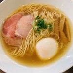 町田汁場 しおらーめん進化 - 味たま塩ラーメン