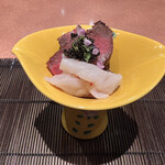 Test Kitchen by Izumi - ハラミとキャビア