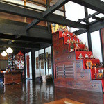 繭玉 - 段箪笥を利用した雛飾り