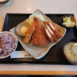 Katsutoku - 鯵かつと海鮮膳　1460円(税込み1606円)