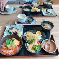 くし路 KITTE丸の内店 -  くし路 KITTE丸の内店 -