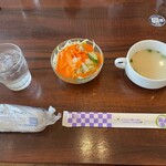 タージマハル - サラダ・スープ