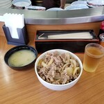 丼太郎 - 提供時。