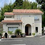 プレゼンテ スギ - 外観