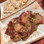 甲子園 - 手前 タン1人前、奥 ホルモン(大腸)1人前