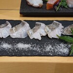 宮城の魚と赤酢のお寿司 魚が肴 - 太刀魚焼き霜造り