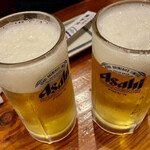 やき鳥三太郎 - 乾杯のビール