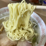 Ramen Hokkai - 麺リフト　くっつき加減⤵︎