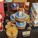 うかい竹亭 - レジ横の販売スペース