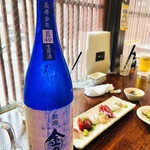 Yuuki - 綺麗なラピスラズリ色の瓶です✨✨