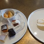 グルメ&ギャラリー タル - スイーツはほぼ全種類(抹茶ムース以外)