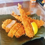 奈良名産レストラン&CAFE まるかつ - 