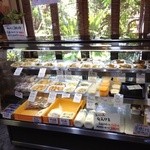島とうふ屋 - お惣菜も売ってます