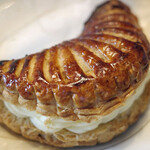 Raison d’etre 苦楽園 - レモンバタークリームパイ