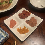 十三屋 - 通風4種　美味