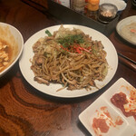 十三屋 - 焼きそば　店主は麺にこだわり有りと思います