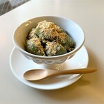 Wildflower warabi mochi