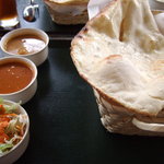 ネパールインドレストラン カトマンズ - Aランチセット750円（土日祝は100円増）　ナン、カレーおかわり自由