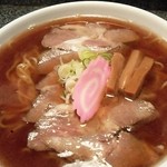 盧山 - 醤油ラーメン大盛　2013/3/8ver　ラーメン大盛は注文しちゃだめよ（笑い）