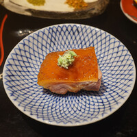 鳥匠 いし井 - スモークチキンブルーチーズ乗せ