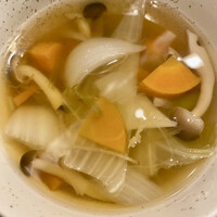 ヒル薬膳粥・ヨル貝料理カイノクチ - ♢薬膳スープ
