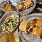 デリカテッセン - コブサラダと、サンドイッチ