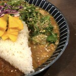 路地裏キッチン ヨネモンカレー - ＢとＣのあいがけ