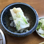 舞木ドライブイン - 一丁の半分　冷奴