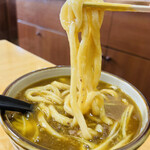 美也樹 - ◎麺は太くて硬く、歯ごたえとコシがとても強い。