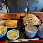 小川家 - Aランチの野菜天ぷら付。大盛り　750円。