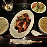 Chuukabishokuya Hyuu - 黒酢豚定食￥780