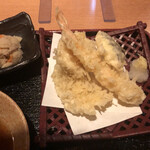 海鮮 居酒屋 一松 魚力 - 天ぷらも豊富です♪