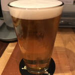 ヒマラヤテーブル - Island Brewery(長崎)のIPA。苦味はしっかり感じながらもモルト感もある、非常にバランスの良いIPA。自分が長崎旅行に行った時はちょうどブルワリーが無い時でした・・・(^◇^;)