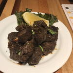 ヒマラヤテーブル - マトンカセウリ。スクティと言う似たメニューがありますが、コチラは野菜無し。マトンを使っているのでツォエラとは違った野趣があります(どちらが良いかはお好みで)