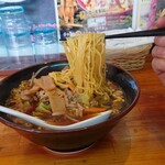 Ajikura - 麺リフト
