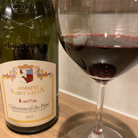 一穀一枝 - ジゴンダス　オリジン
                    
                    グルナッシュを主体にシラー、ムールヴェードルをブレンド。濃厚な果実味がいっぱいに広がり、赤い果実やハーブの風味を伴った長い余韻