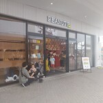PEANUTS Cafe 大阪 - 