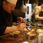 仁修樓 - 静岡県伊豆産ワタリガニとほぐしフカヒレ