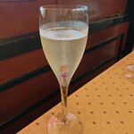 Le Clos Montmartre - シャンパン