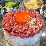 なんば黒毛和牛焼肉 霞 - 