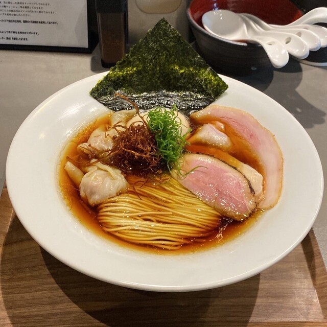 祐天寺の住宅街にひっそり佇むラーメンの名店』by 幸福度爆上げグルメ