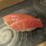 鮨 大門 - 北海道噴火湾のマグロ