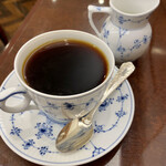 椿屋カフェ - シフォンケーキセット(マーブルチョコ、椿屋ブレンドコーヒー)
