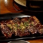 焼肉UMAMI - ハラミ定食の肉