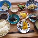 ソラノシタ - (2022/6 訪問)豆皿定食 1200円。