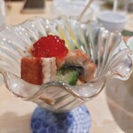 小料理 椿 - うざく、筋子添え。