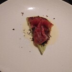 フロリレージュ - (2022/7 訪問)キャベツ。経産牛と合わせてミルフィユ仕立てに。