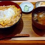 満ゑ多゛ - かつ丼 1,000円